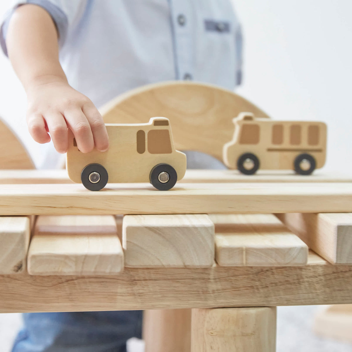 G6726 Mini Wooden Trucks Set of 10 School Bus