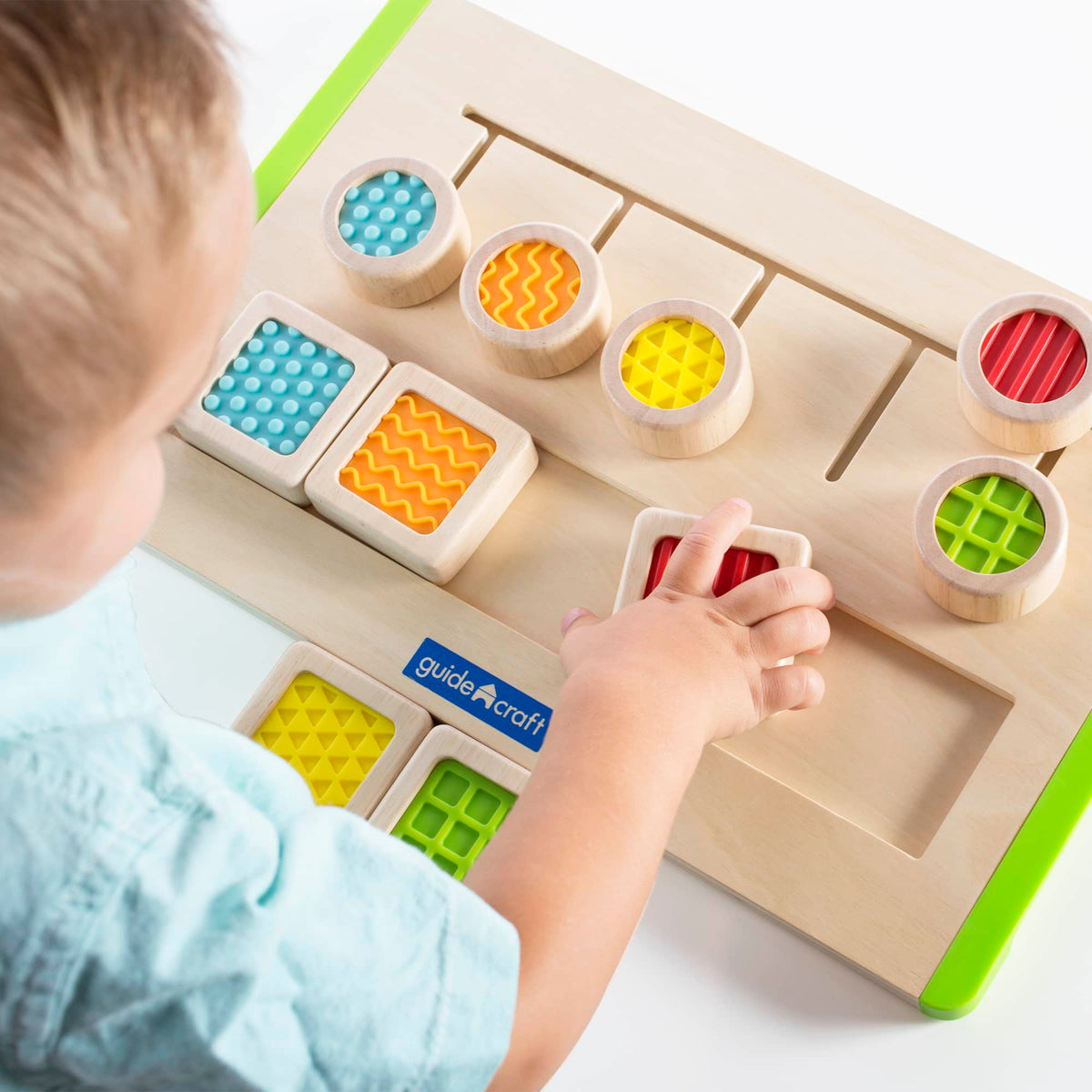 G5079 Tactile Matching Maze Lifestyle2