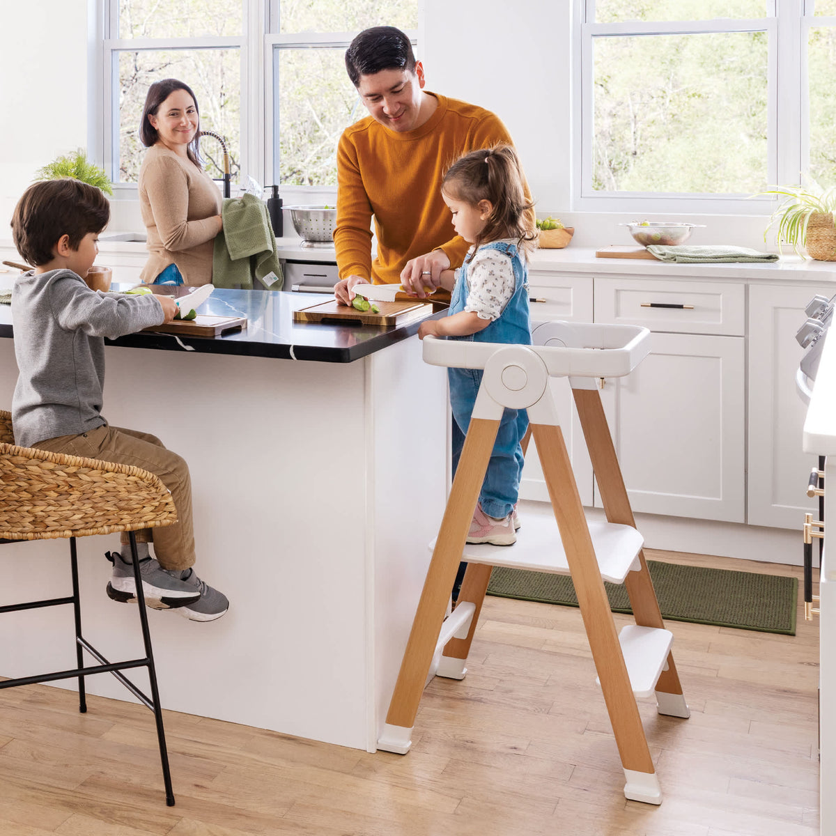 G97360 Kitchen Helper Flex White Lifestyle 128712881289 | White