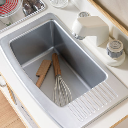 G80430 EdQ Kitchen Stove and Sink and Oven White Env 1637 | White