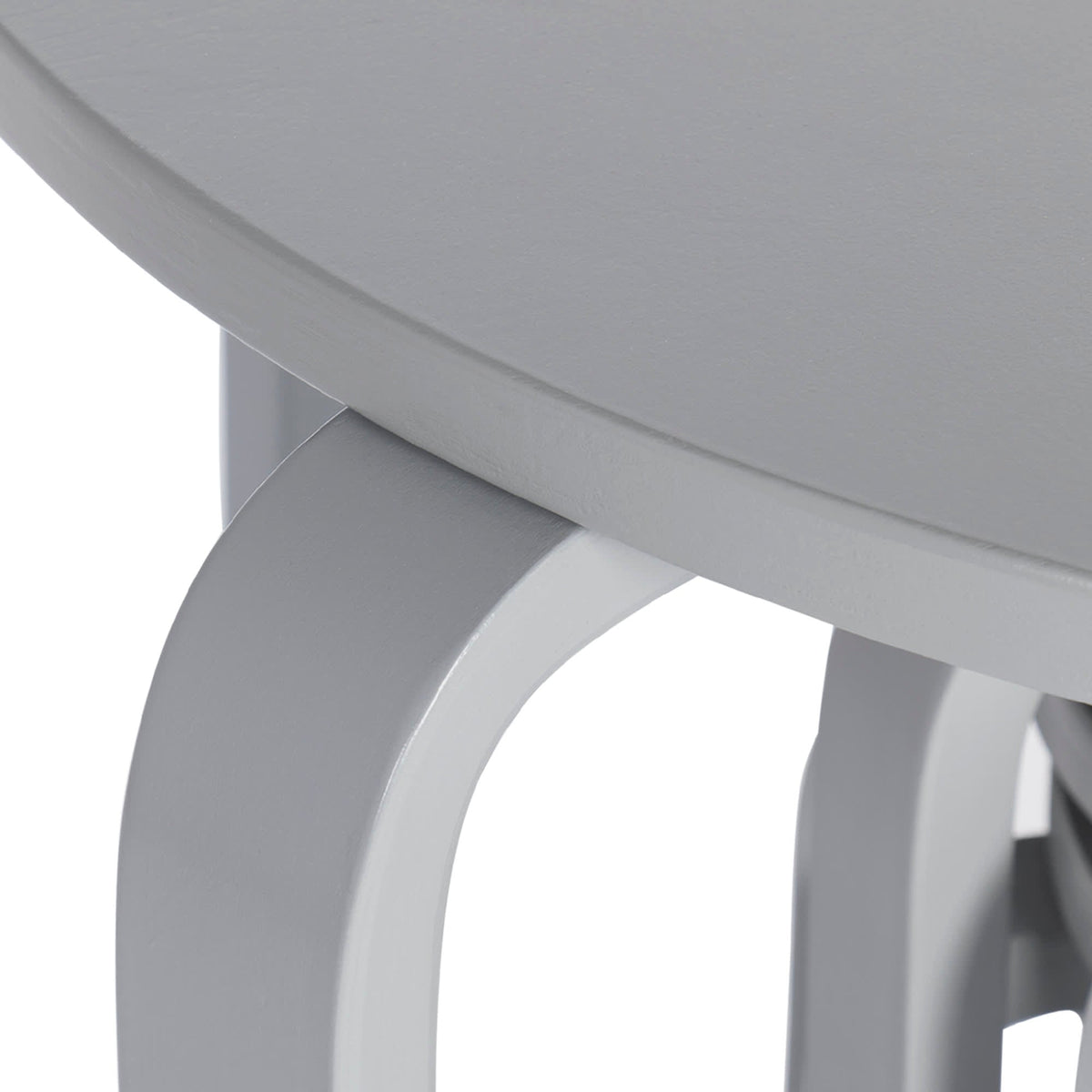 G81047 Nordic Table and Chairs Set Gray Product Table Corner Detail | Gray