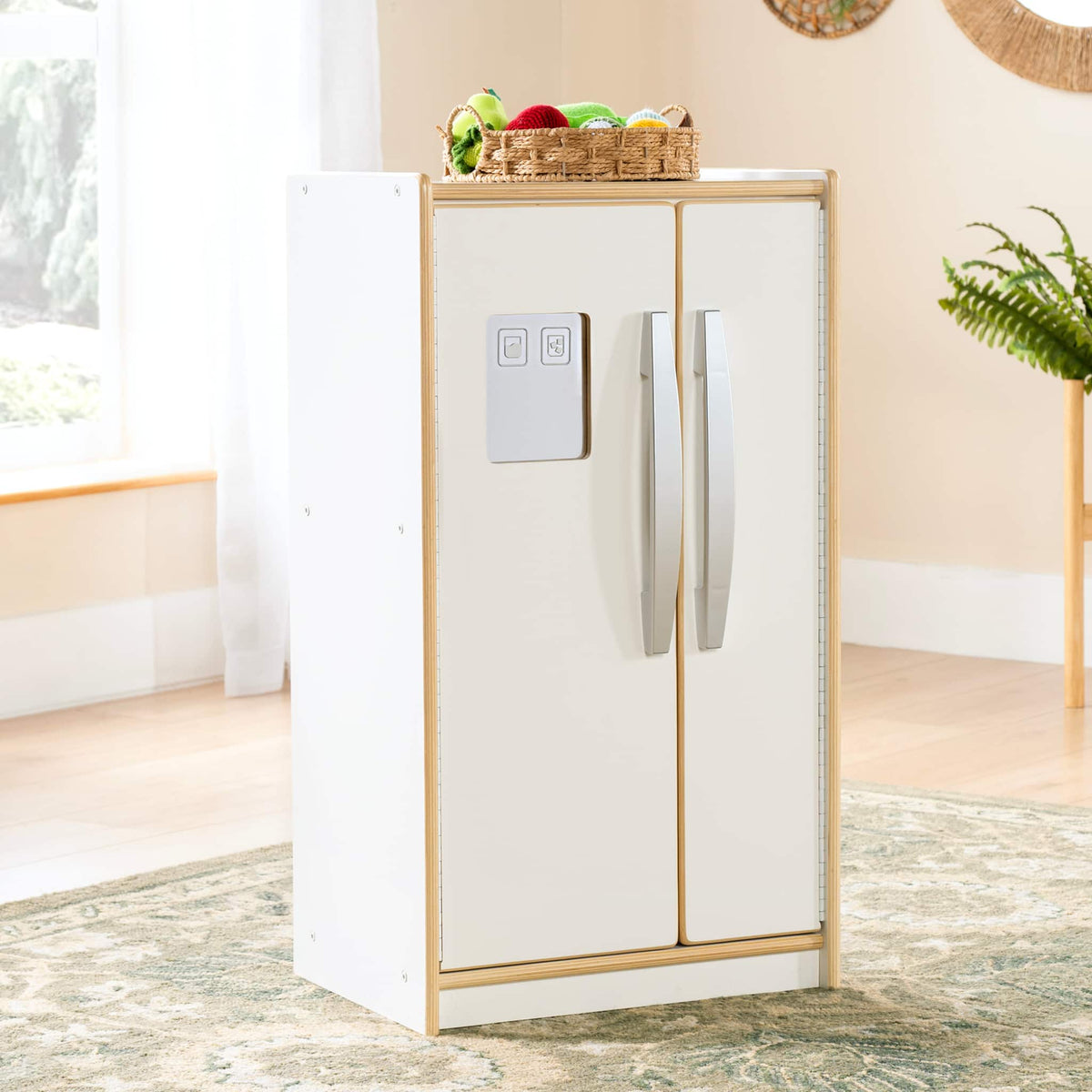 G80440 EdQ Kitchen Refrigerator White Env 4966 Main | White